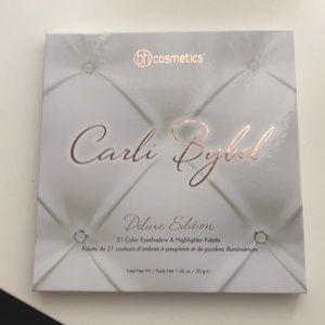 Carli Bybel Deluxe Edition Palette